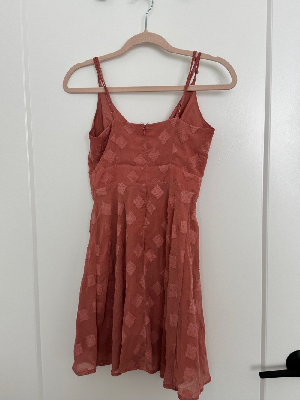 Dynamite Rust-Pink Diamond Pattern Mini Dress - Picture 3 of 5